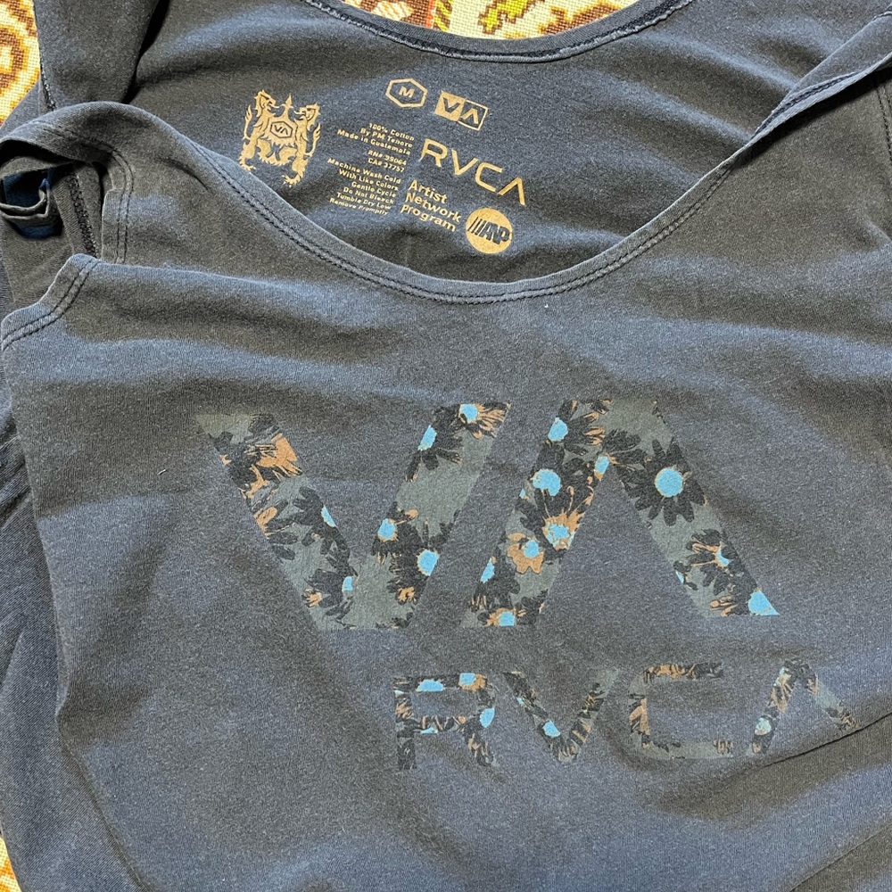 RVCA Tank - Picture 3 of 3